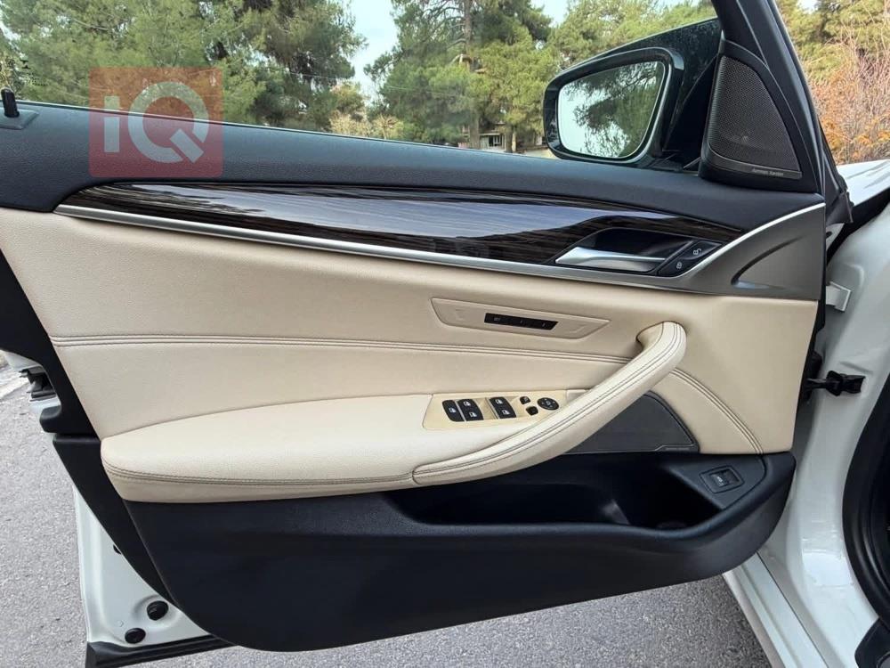 بي ام دبليو الفئة 5